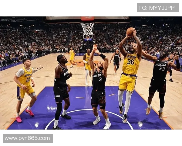 湖人小牛夏季联赛精彩对决年轻球员展现无限潜力与激情 湖人小牛夏季联赛精彩对决年轻球员展现无限潜力与激情