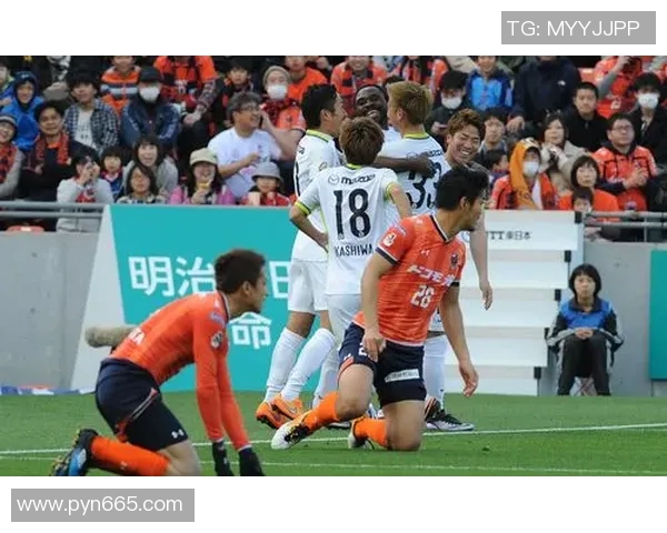 福冈黄蜂对阵町田精彩直播全程回顾与赛后分析 福冈黄蜂对阵町田精彩直播全程回顾与赛后分析