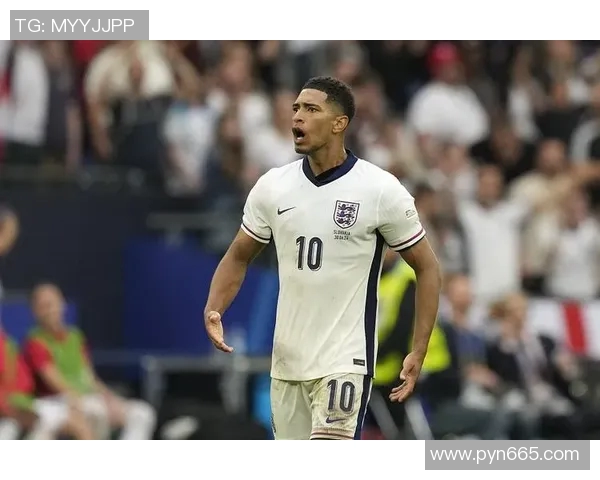 贝林厄姆：年轻天才如何在足球世界中崭露头角并引领未来发展