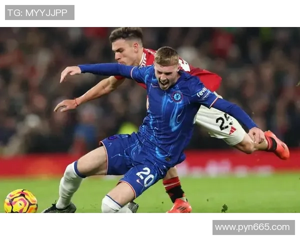 切尔西门将凯帕在对阵曼城的关键战役中展现出色表现