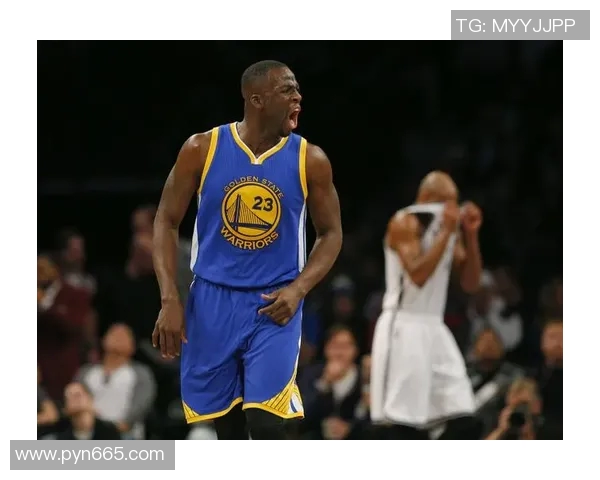 勇士与火箭2015至2016赛季对决回顾及精彩瞬间分析