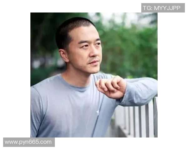 张帆在职场中的成长与挑战如何塑造他的职业生涯与人生观