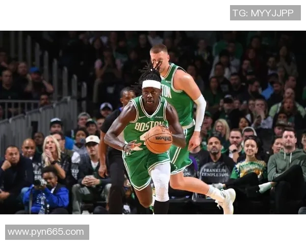 朱霍勒迪的篮球之路从新秀到全明星的辉煌历程与成长故事 朱霍勒迪的篮球之路从新秀到全明星的辉煌历程与成长故事